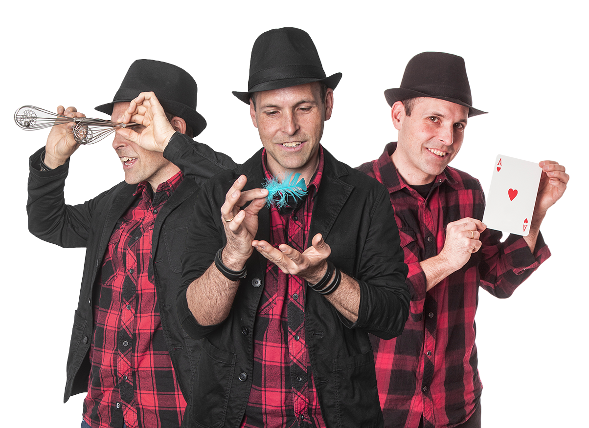 Tommy Bright in Zaubererpose